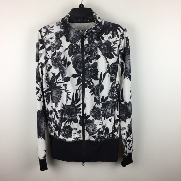 lululemon athletica Jackets & Blazers - Lululemon Nice Asana Jacket